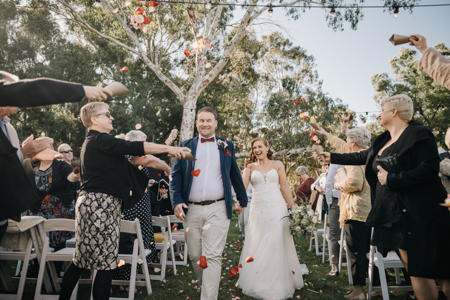 Kirsten & Mark's wedding @ Emu Bottom Homestead | Melbourne Wedding ...